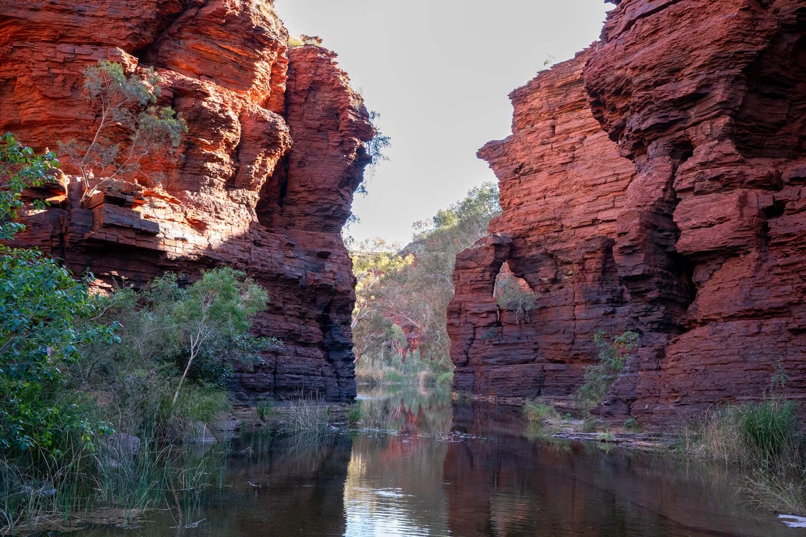 Rock Arch end of Kalamina Gorge, Karajini NP